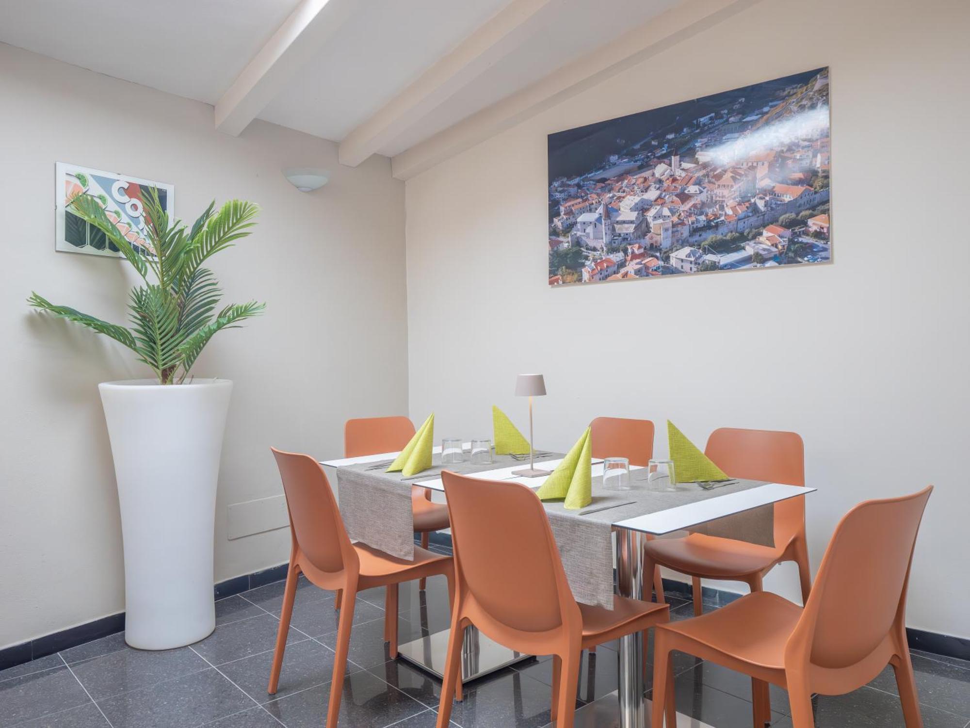 פינאלה ליגורה Hotel La Bussola מראה חיצוני תמונה