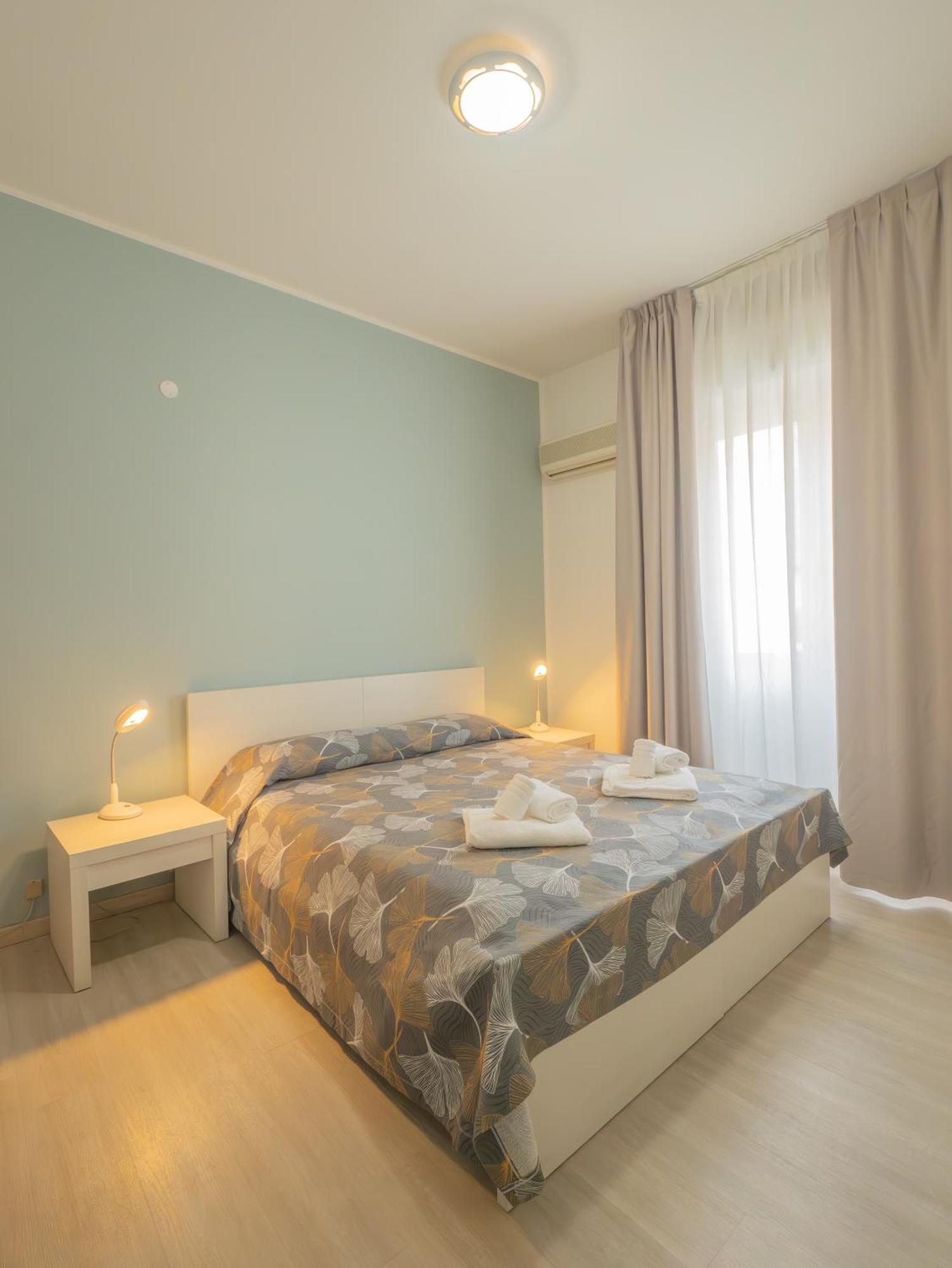 פינאלה ליגורה Hotel La Bussola מראה חיצוני תמונה