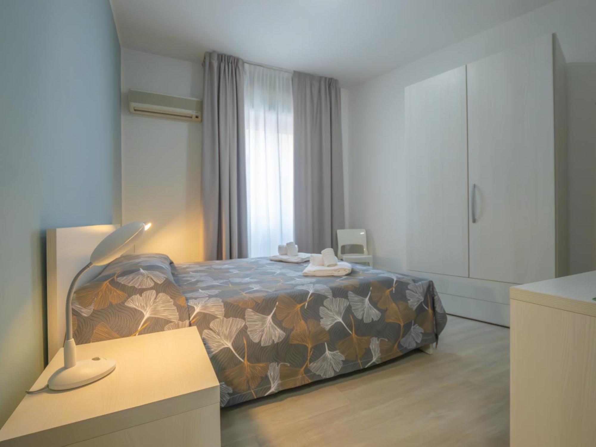 פינאלה ליגורה Hotel La Bussola מראה חיצוני תמונה